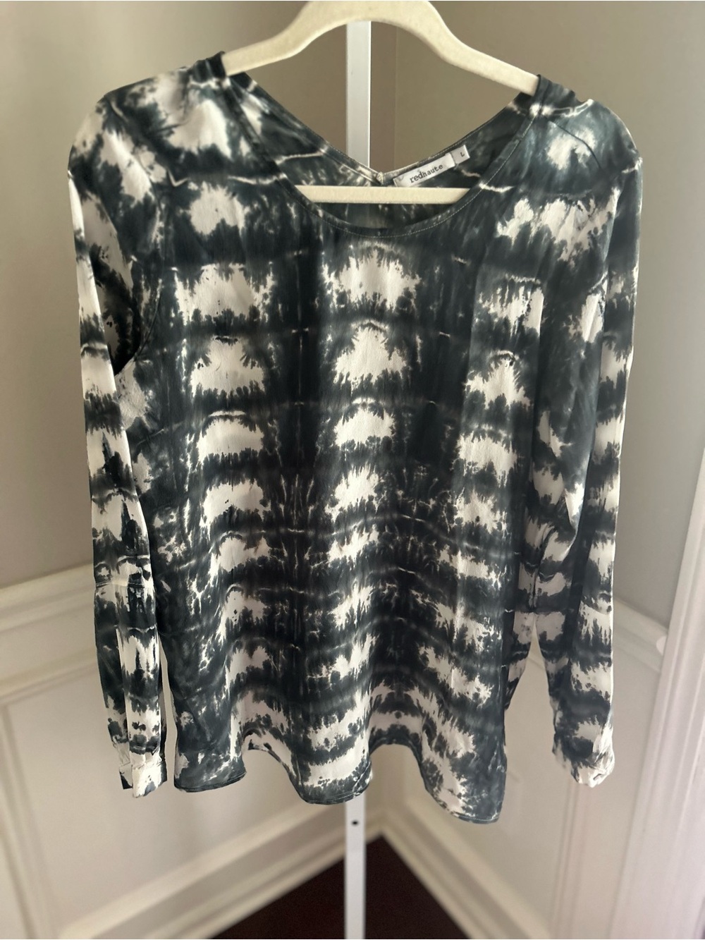 Red Haute Black & White Tie-Dye Long Sleeve Top